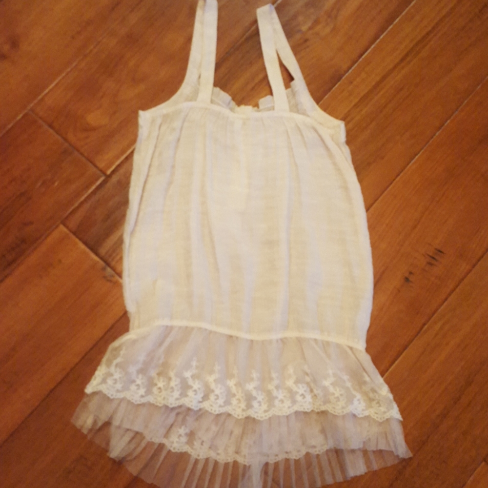 *2 for $10* Charlotte Russe cute top with lace - Picture 2 of 10